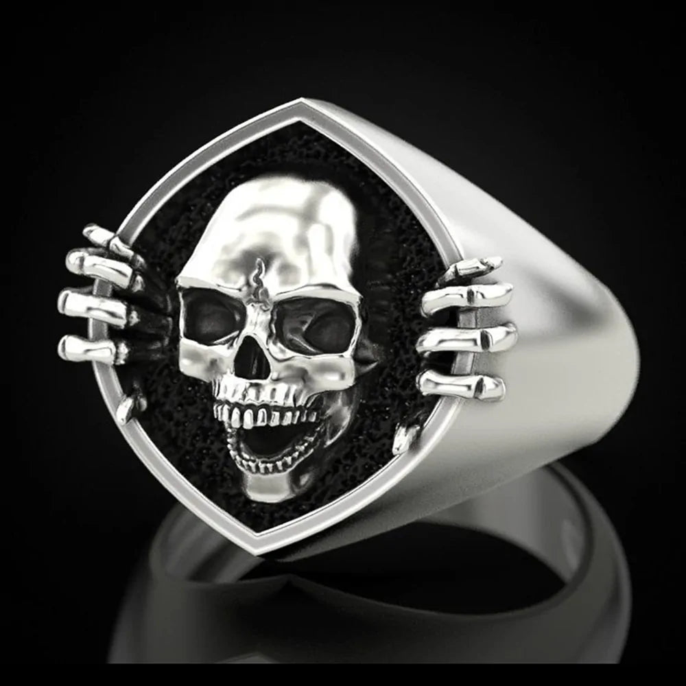 Peeking Skull Ring