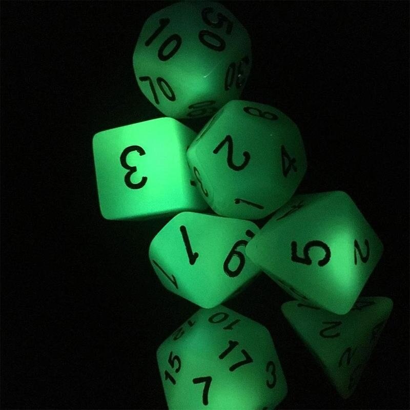 Glow In The Dark Dice Set
