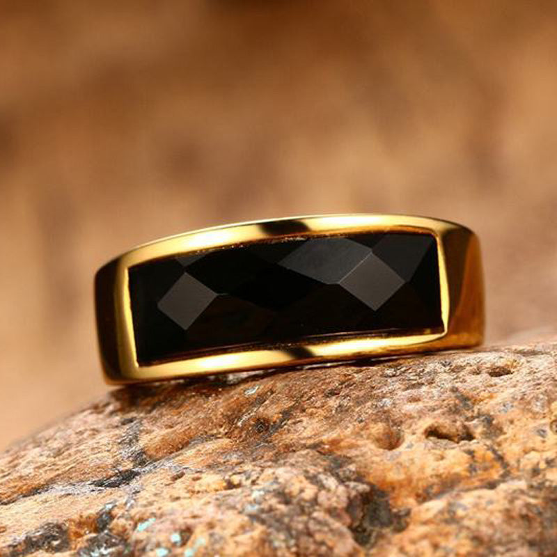 Gold & Black Agate Ring