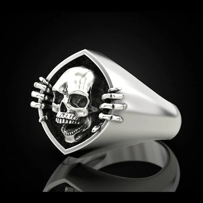 Peeking Skull Ring