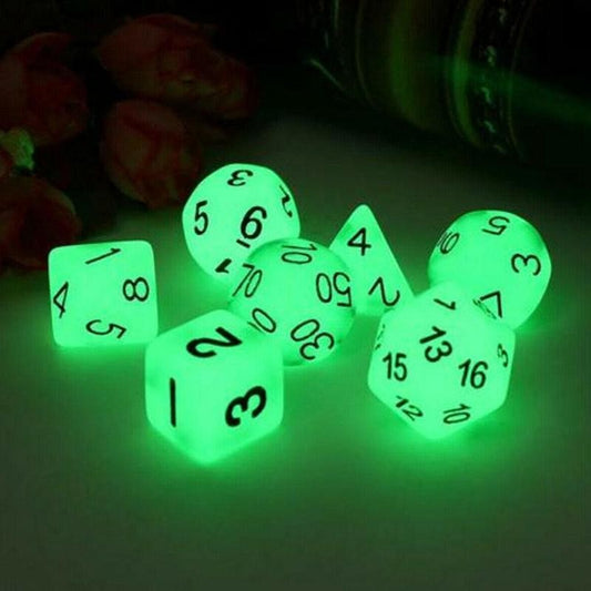 Glow In The Dark Dice Set